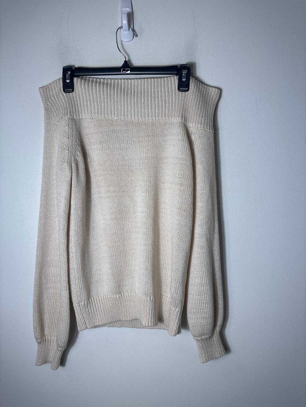 Lovers + Friends Beige Long Sleeve Off the Shoulder Knit Sweater Sz S